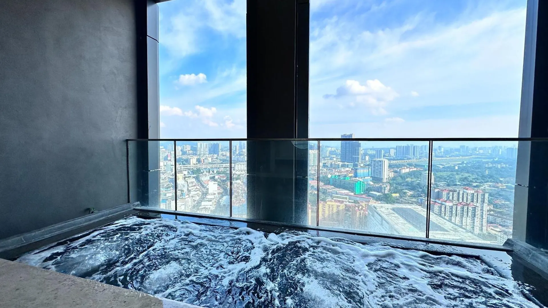 Lucentia Suites Lalaport At Bukit Bintang Kl City By Rich Living Kuala Lumpur Malaysia